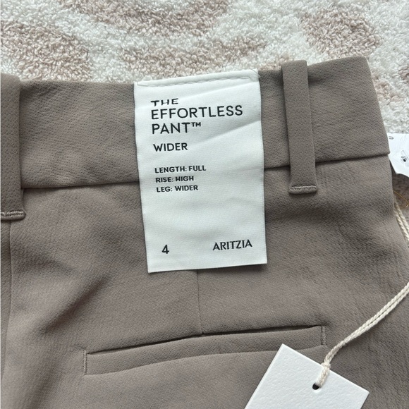 Aritzia Effortless Wide Leg Trousers - Picture 4 of 4